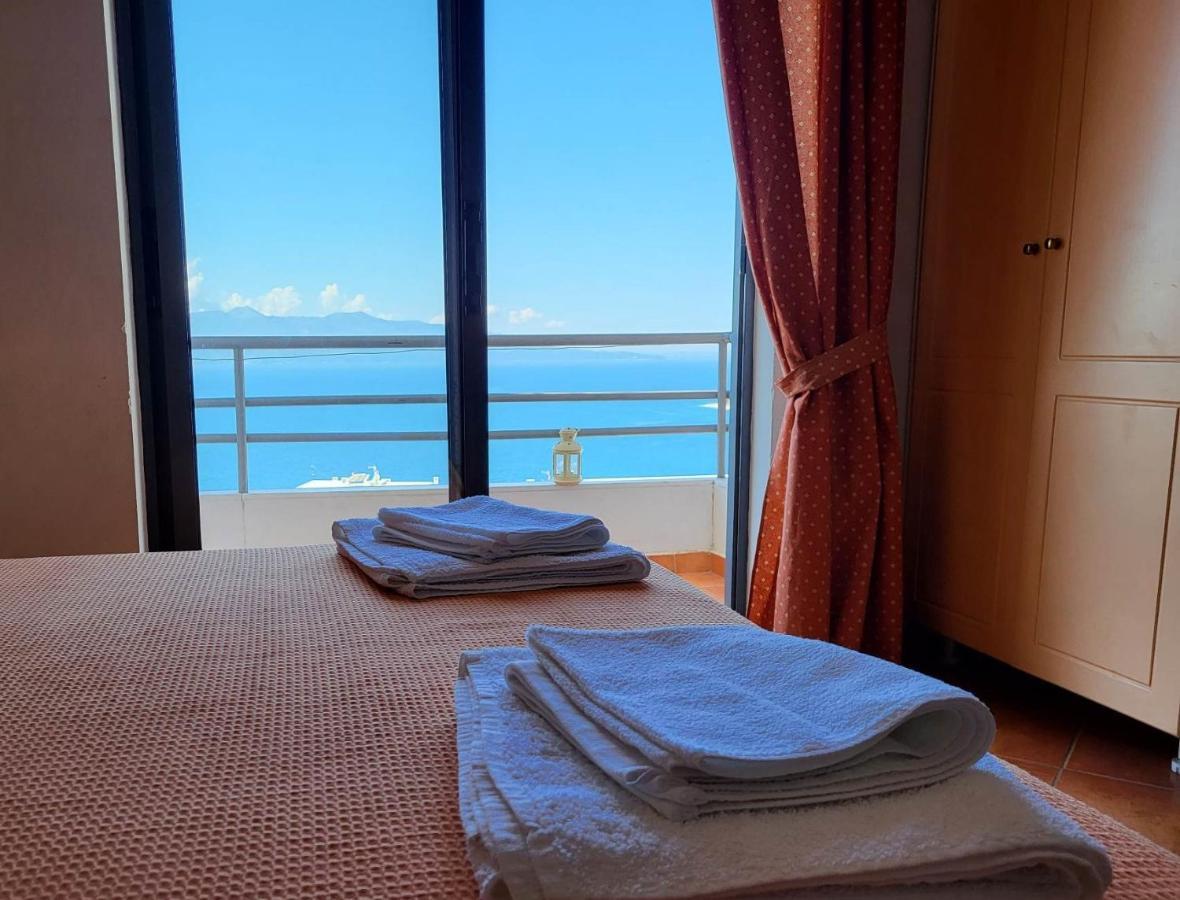 Vive Mare Hotel Sarande Exterior photo